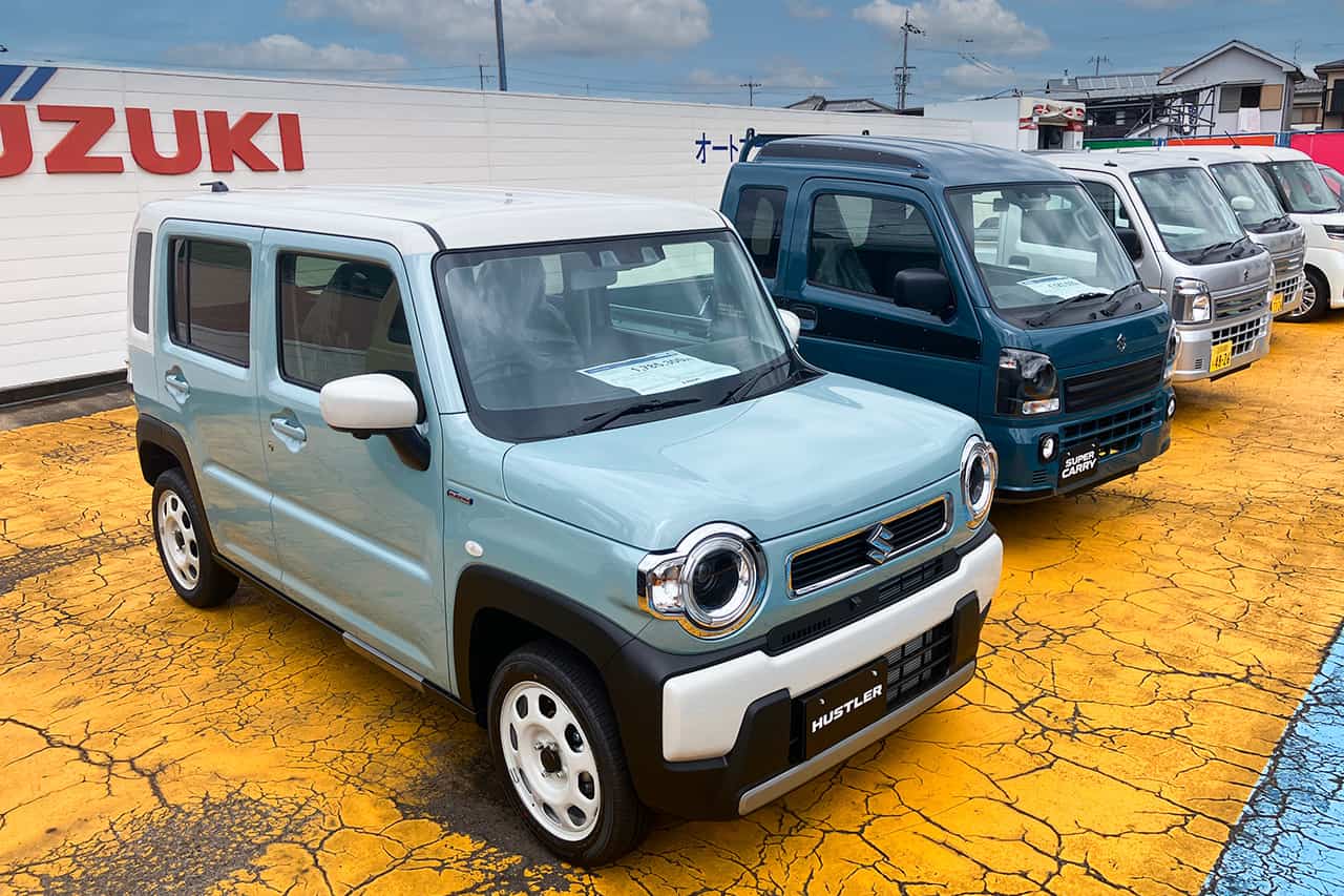 小杉自工に展示されている車