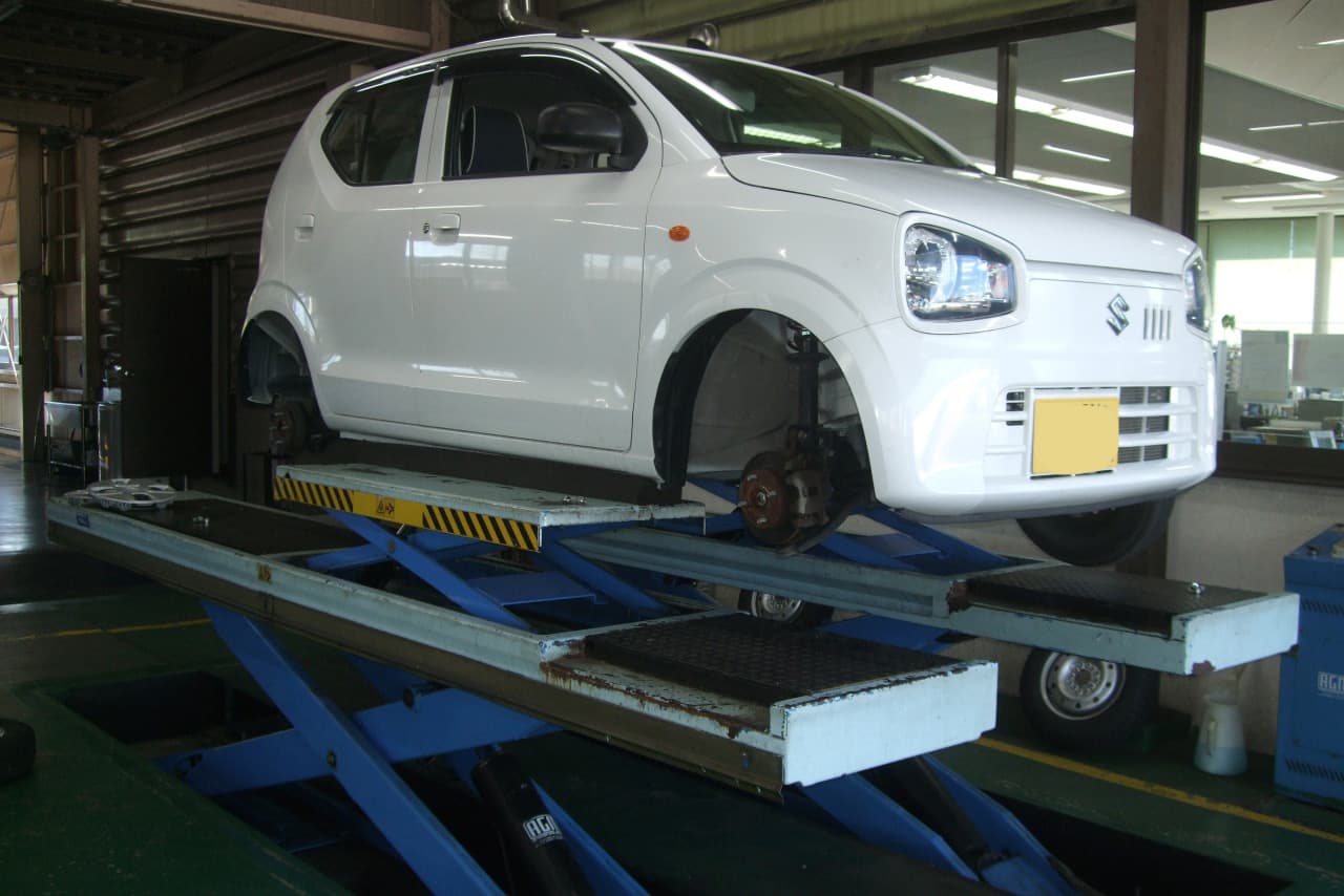 タイヤ交換の様子